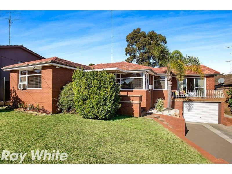 32 Sarah Crescent, Baulkham Hills NSW 2153