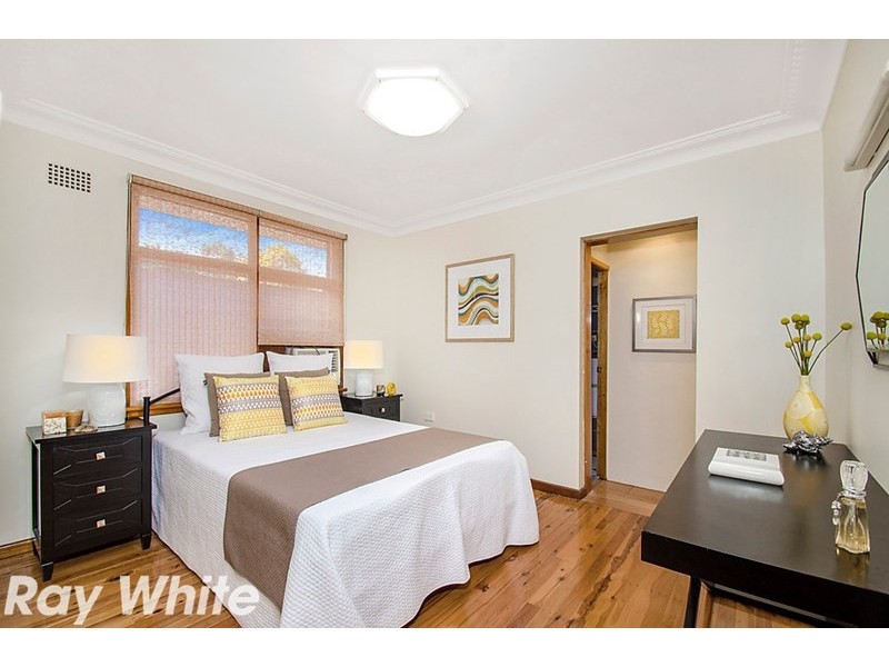 32 Sarah Crescent, Baulkham Hills NSW 2153