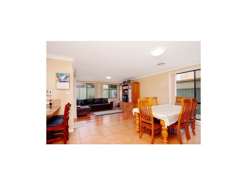 17 Aberdour Avenue, Rouse Hill NSW 2155