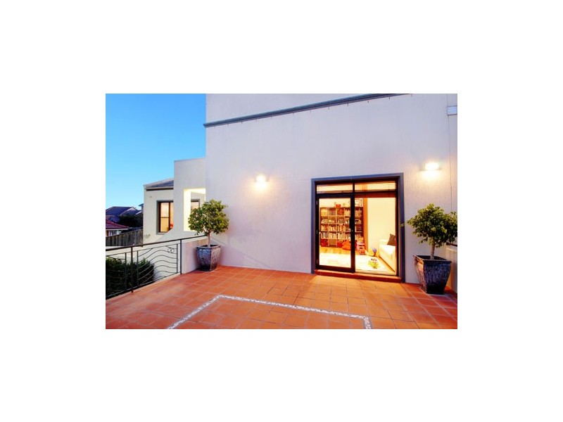 18 Magney Place, Bella Vista NSW 2153