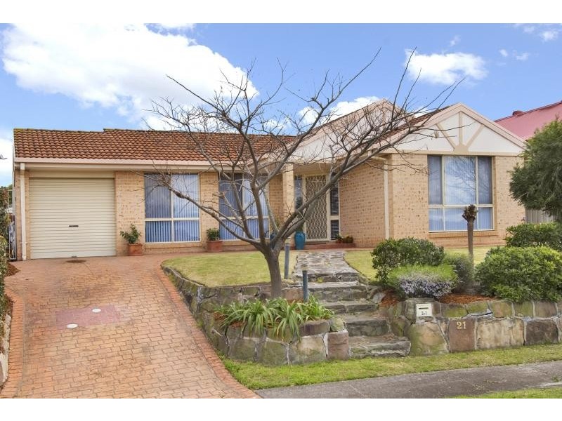 21 Calandra Avenue, Quakers Hill NSW 2763