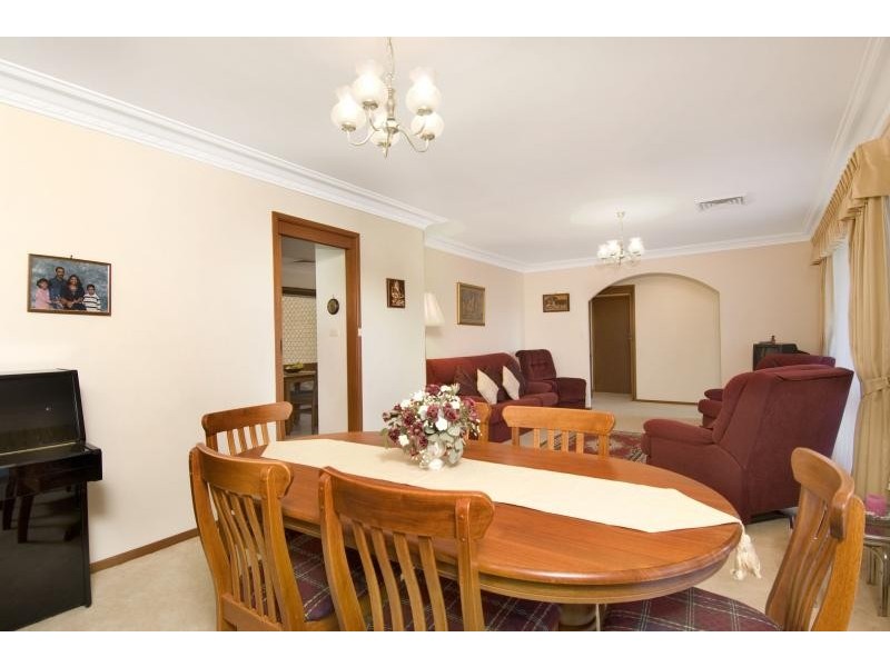 36 Rockley Avenue, Baulkham Hills NSW 2153