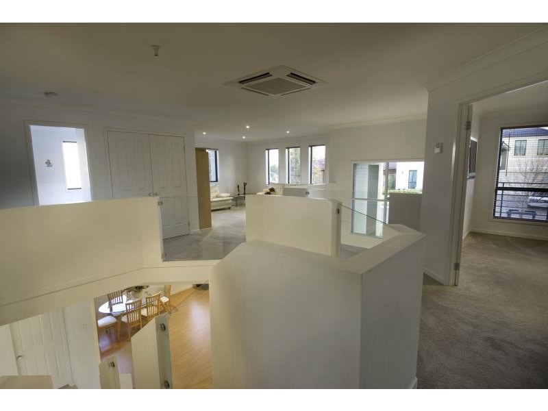 18 Ashtead Parade, Stanhope Gardens NSW 2768
