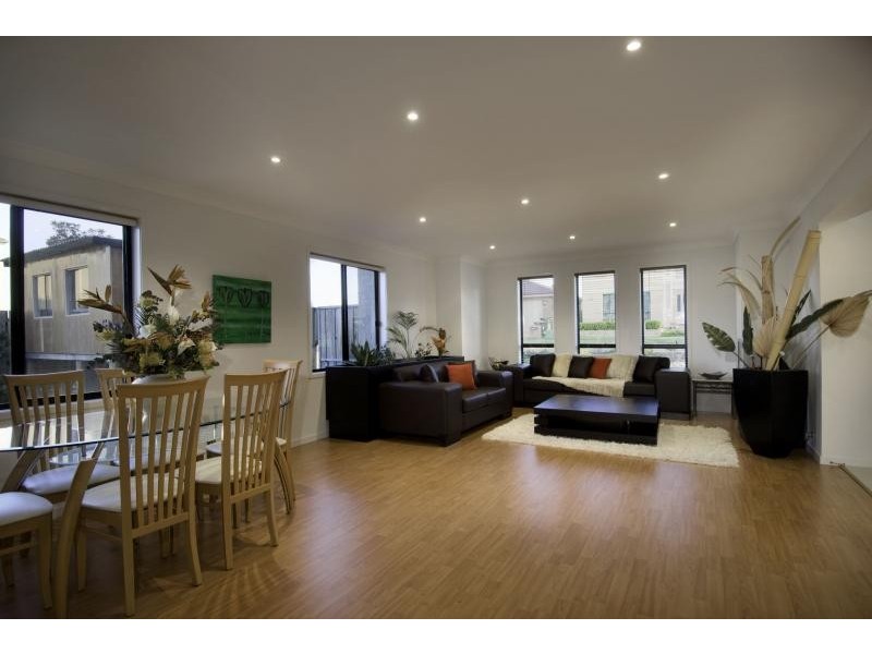 18 Ashtead Parade, Stanhope Gardens NSW 2768