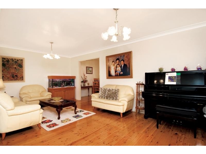 9 Malvern Avenue, Baulkham Hills NSW 2153