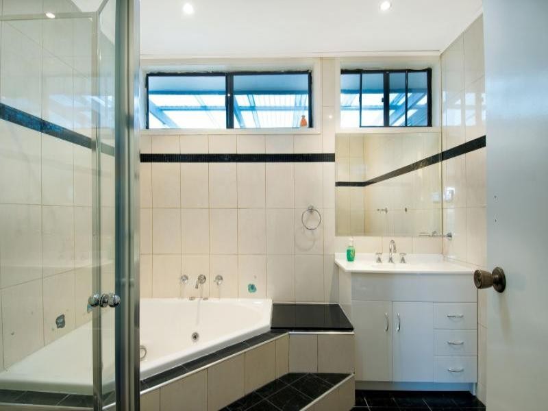 26 Bogan Avenue, Baulkham Hills NSW 2153