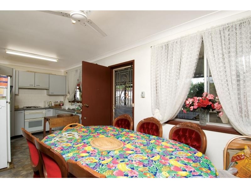 16 Lloyd George Avenue, Winston Hills NSW 2153