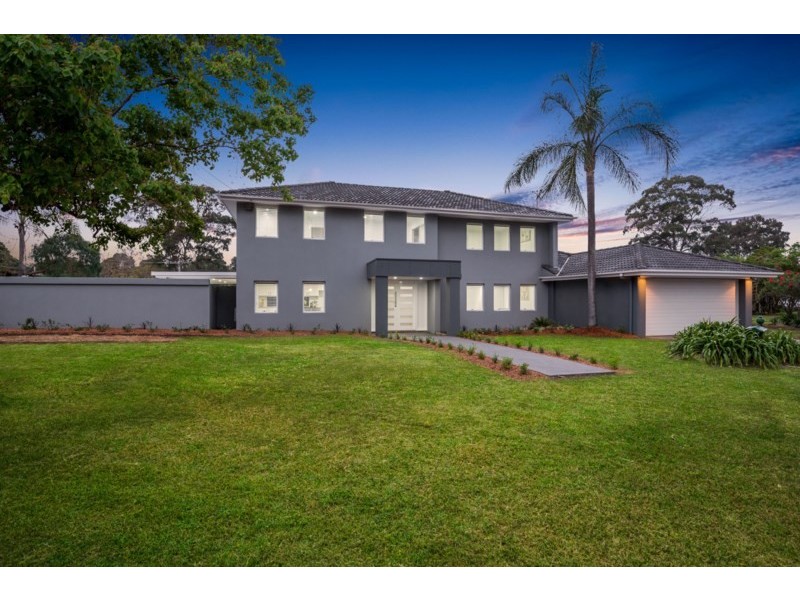 17 Lambert Crescent, Baulkham Hills NSW 2153