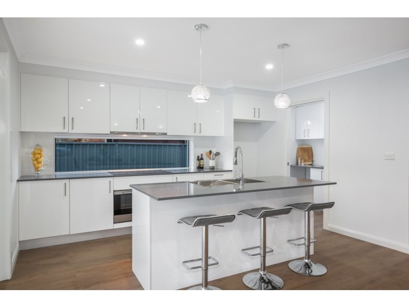 17 Lambert Crescent, Baulkham Hills NSW 2153