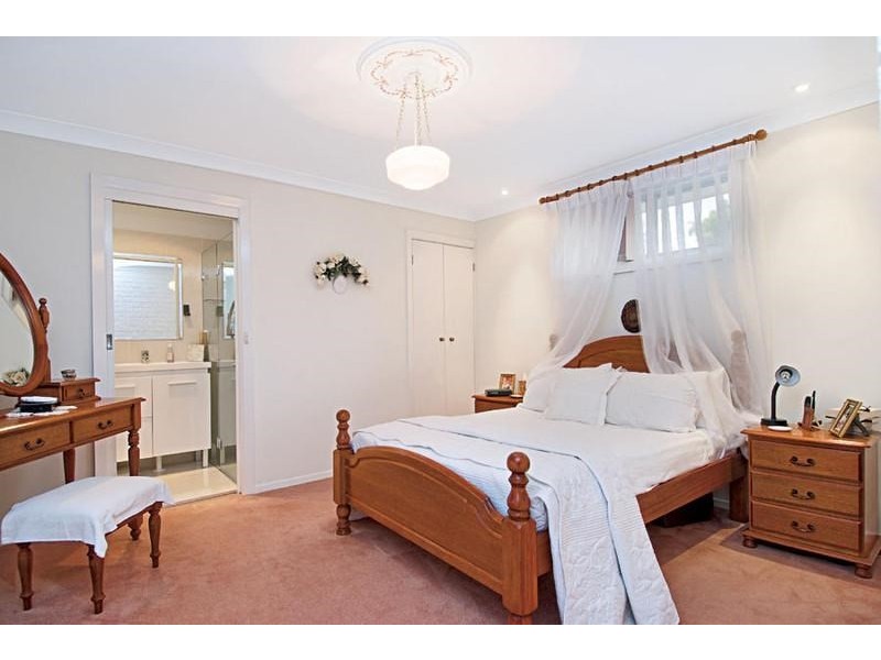 4 Aminya Place, Baulkham Hills NSW 2153