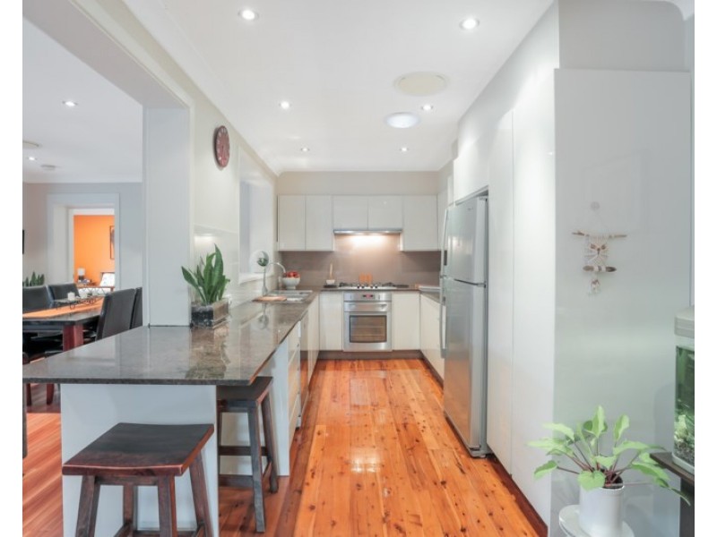 11 Goodacre Avenue, Winston Hills NSW 2153