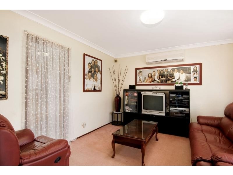 5 Langdon Road, Baulkham Hills NSW 2153
