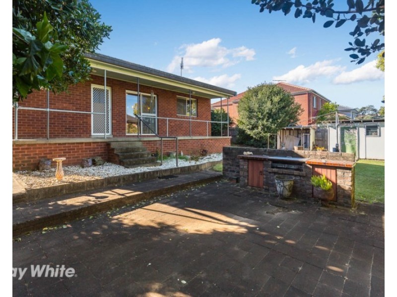 10 John Street, Baulkham Hills NSW 2153