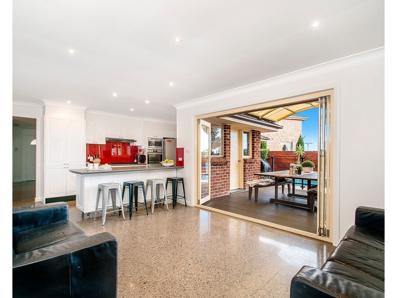 16 Huon Place, Bella Vista NSW 2153