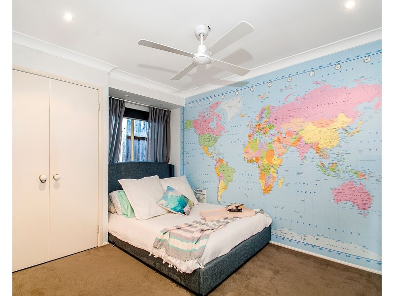 16 Huon Place, Bella Vista NSW 2153