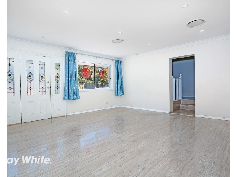 4 Coronation Road, Baulkham Hills NSW 2153