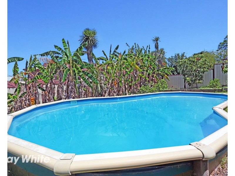 4 Coronation Road, Baulkham Hills NSW 2153