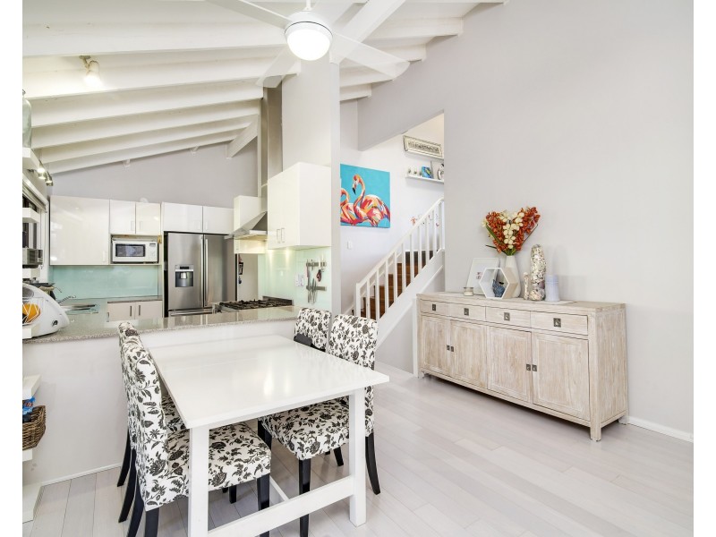 6 Skye Place, Winston Hills NSW 2153