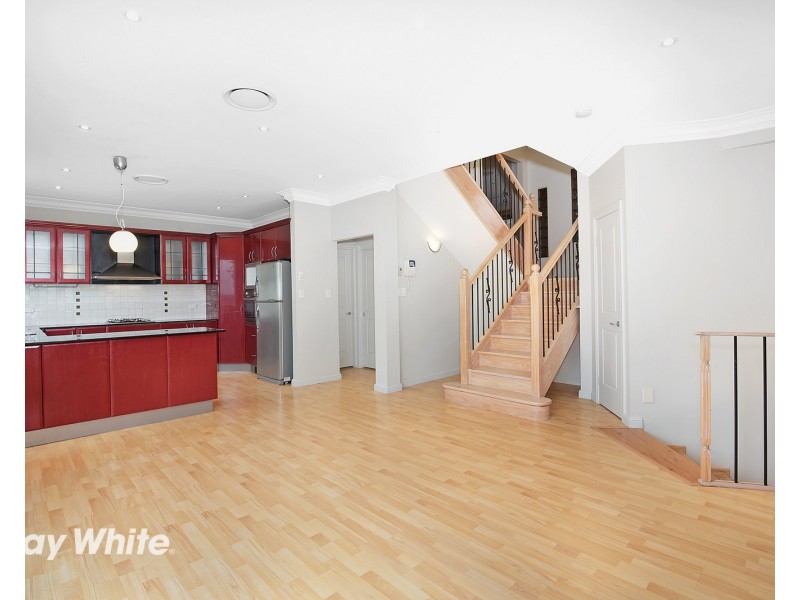 7 Lachlan Drive, Winston Hills NSW 2153