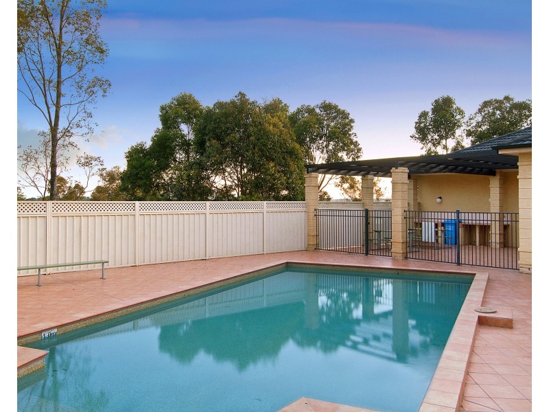 7 Lachlan Drive, Winston Hills NSW 2153