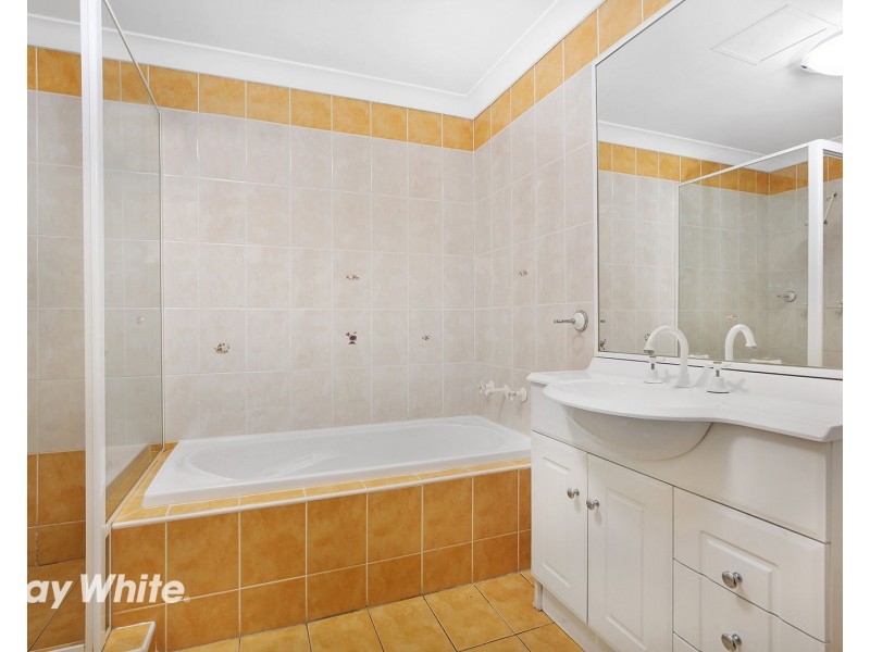 1/2-8 Hill Street, Baulkham Hills NSW 2153