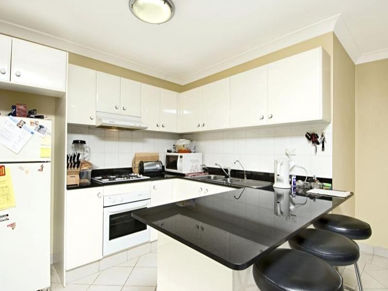 13/20-26 Jenner Street, Baulkham Hills NSW 2153