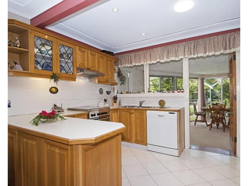 4 Aminya Place, Baulkham Hills NSW 2153