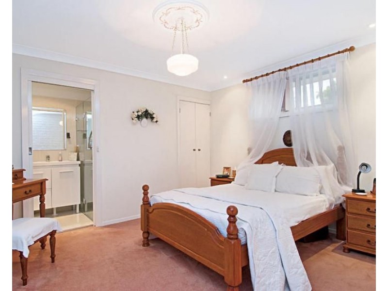 4 Aminya Place, Baulkham Hills NSW 2153