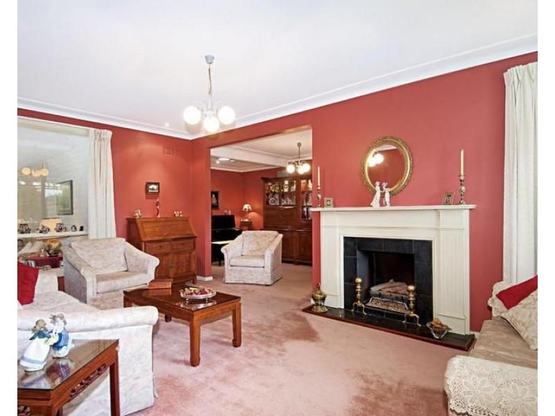 4 Aminya Place, Baulkham Hills NSW 2153