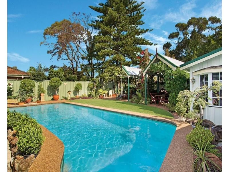 4 Aminya Place, Baulkham Hills NSW 2153