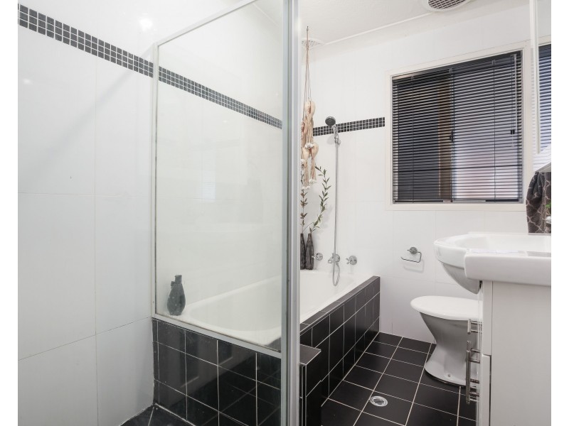 70 Gibbon Road, Winston Hills NSW 2153