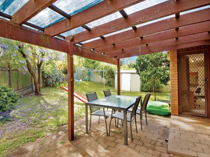 18 Templeton Crescent, Baulkham Hills NSW 2153