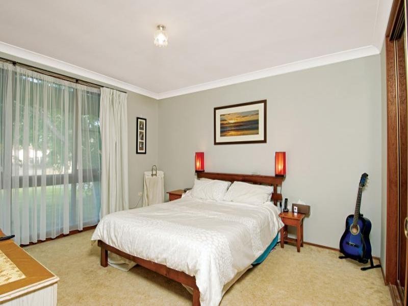 18 Templeton Crescent, Baulkham Hills NSW 2153