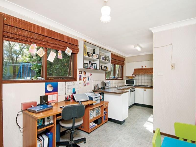 18 Templeton Crescent, Baulkham Hills NSW 2153