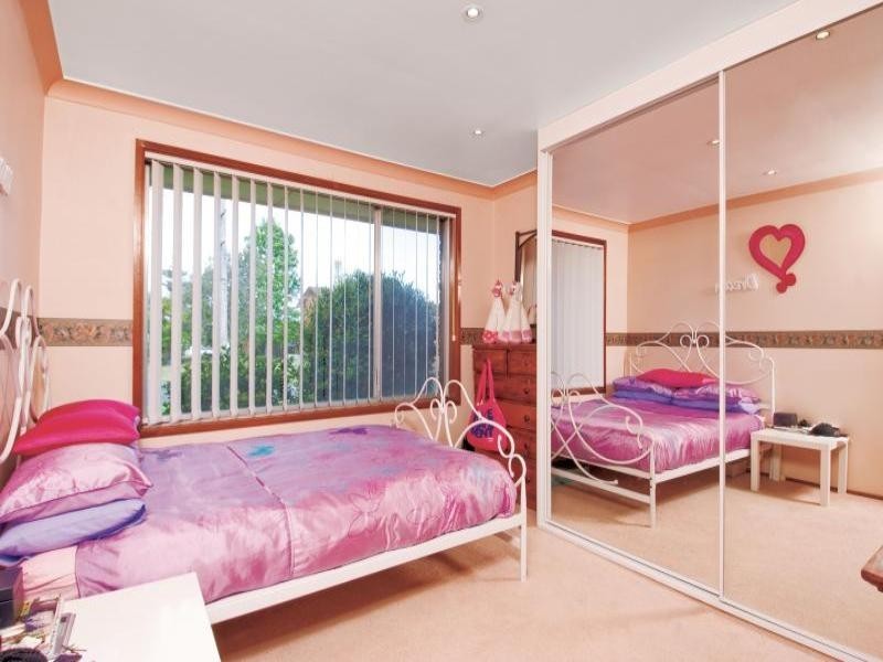 102 Caprera Road, Northmead NSW 2152