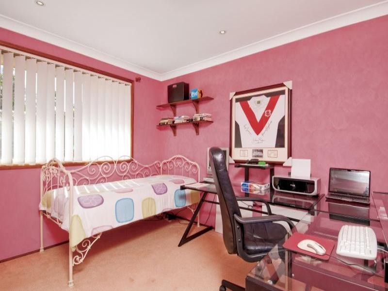 102 Caprera Road, Northmead NSW 2152