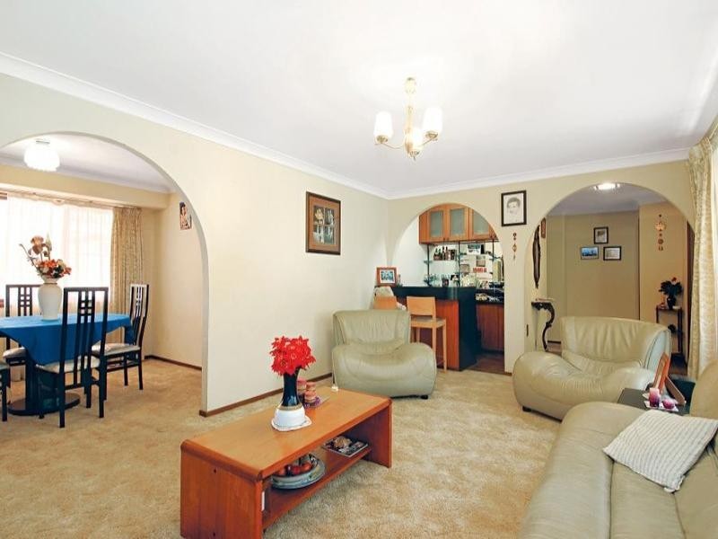 59 Kalimna Drive, Baulkham Hills NSW 2153