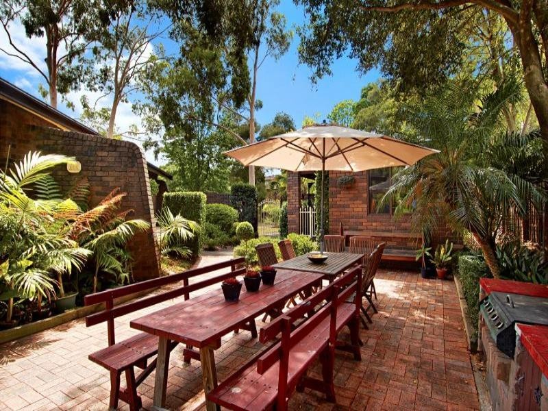 11 Manuka Avenue, Baulkham Hills NSW 2153