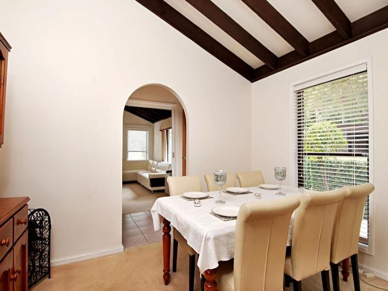 11 Manuka Avenue, Baulkham Hills NSW 2153