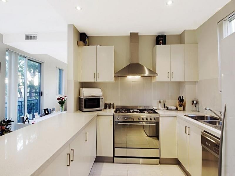 12/40 Dobson Crescent, Baulkham Hills NSW 2153