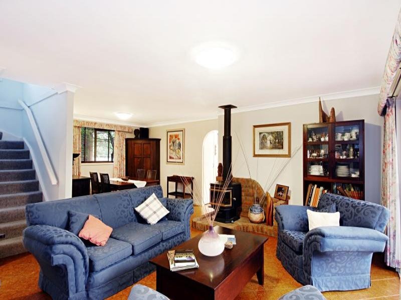 95 Cropley Drive, Baulkham Hills NSW 2153