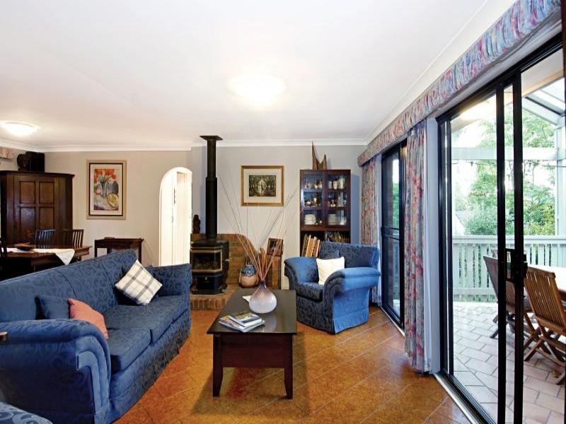 95 Cropley Drive, Baulkham Hills NSW 2153