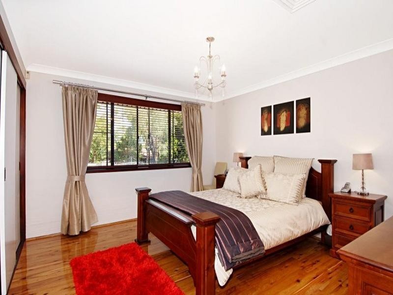 104 Merindah Road, Baulkham Hills NSW 2153