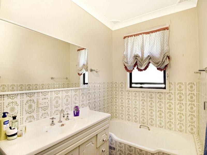 1 Doyle Place, Baulkham Hills NSW 2153