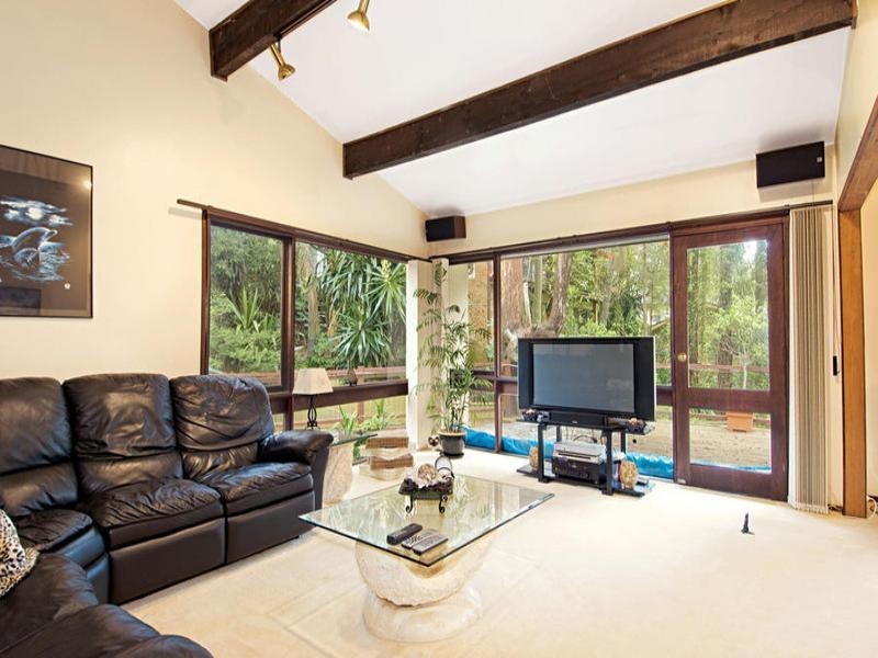 16 Brodie Street, Baulkham Hills NSW 2153