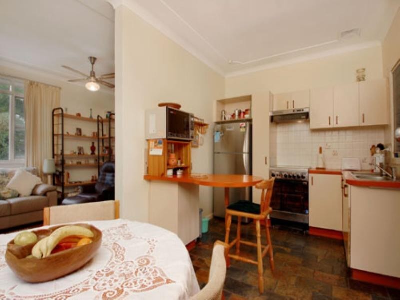 16 Martha Avenue, Northmead NSW 2152