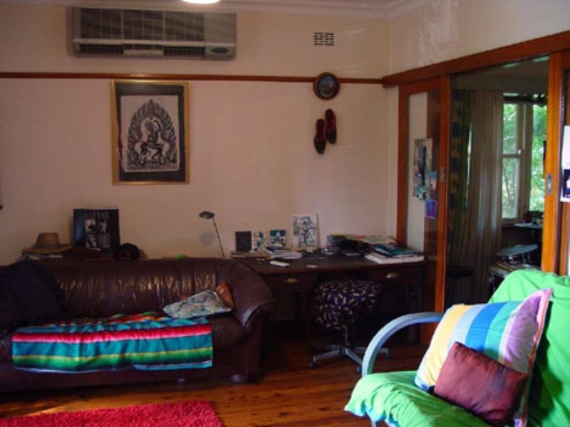 18 Dobson Crescent, Baulkham Hills NSW 2153
