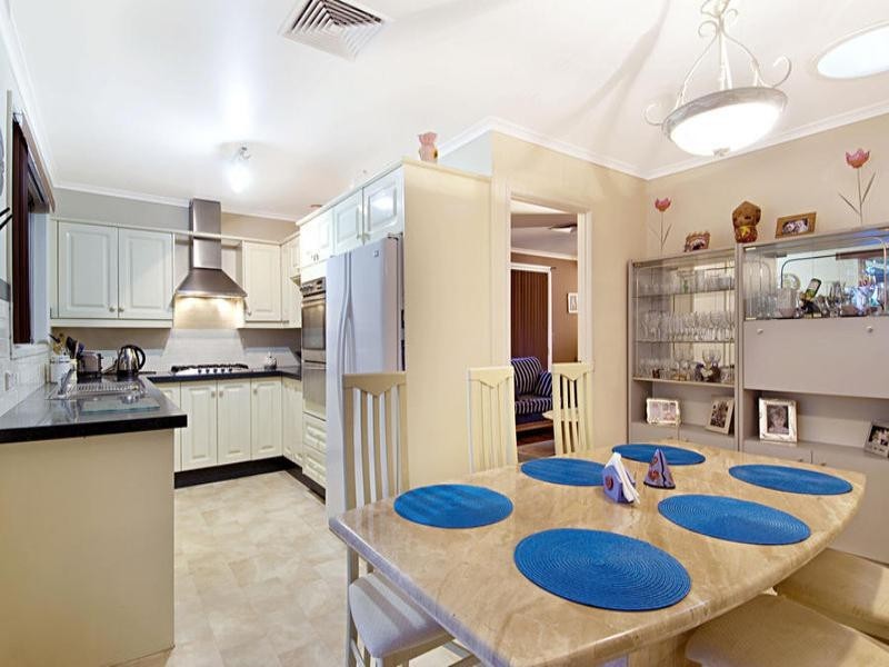 82 Peel Road, Baulkham Hills NSW 2153
