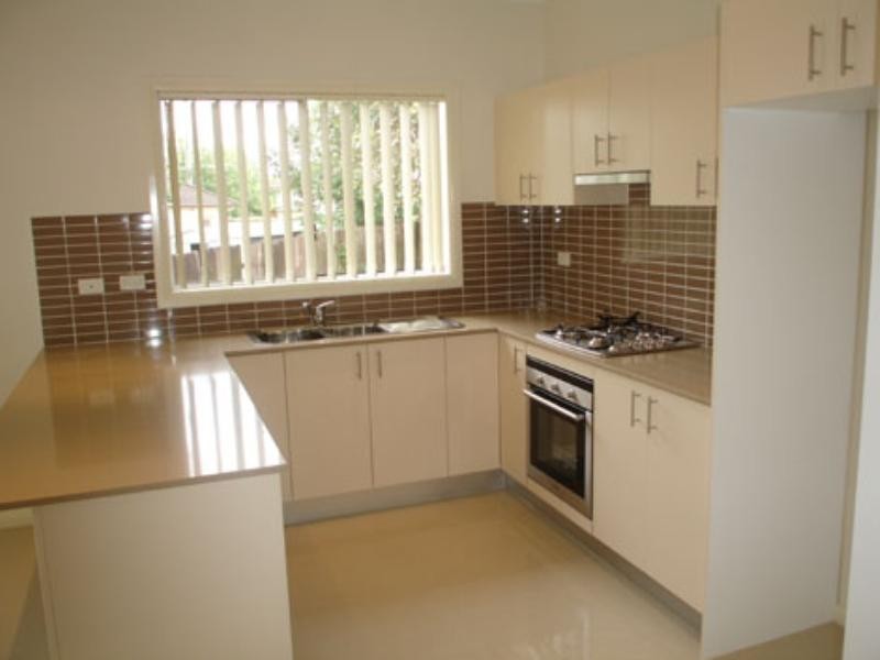 2a Hayes Avenue, Northmead NSW 2152