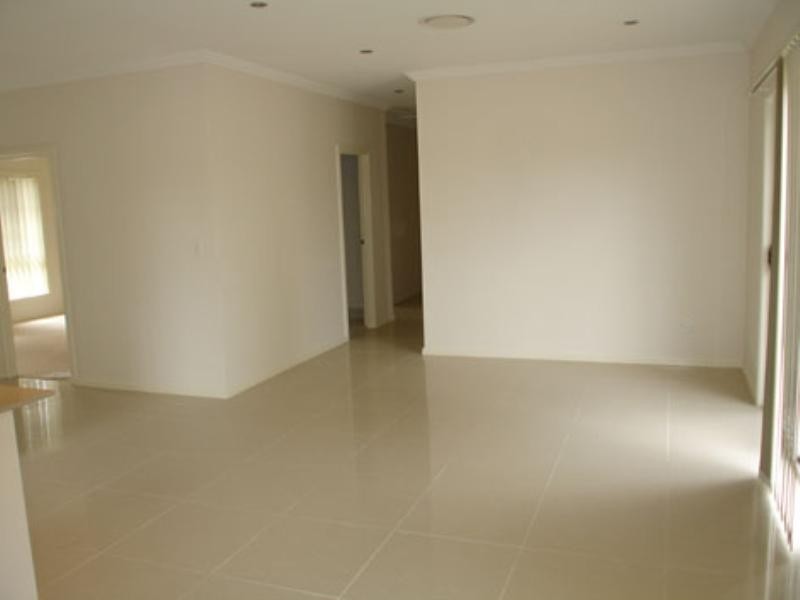 2a Hayes Avenue, Northmead NSW 2152